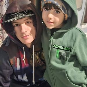 Meet your Posher, Jade